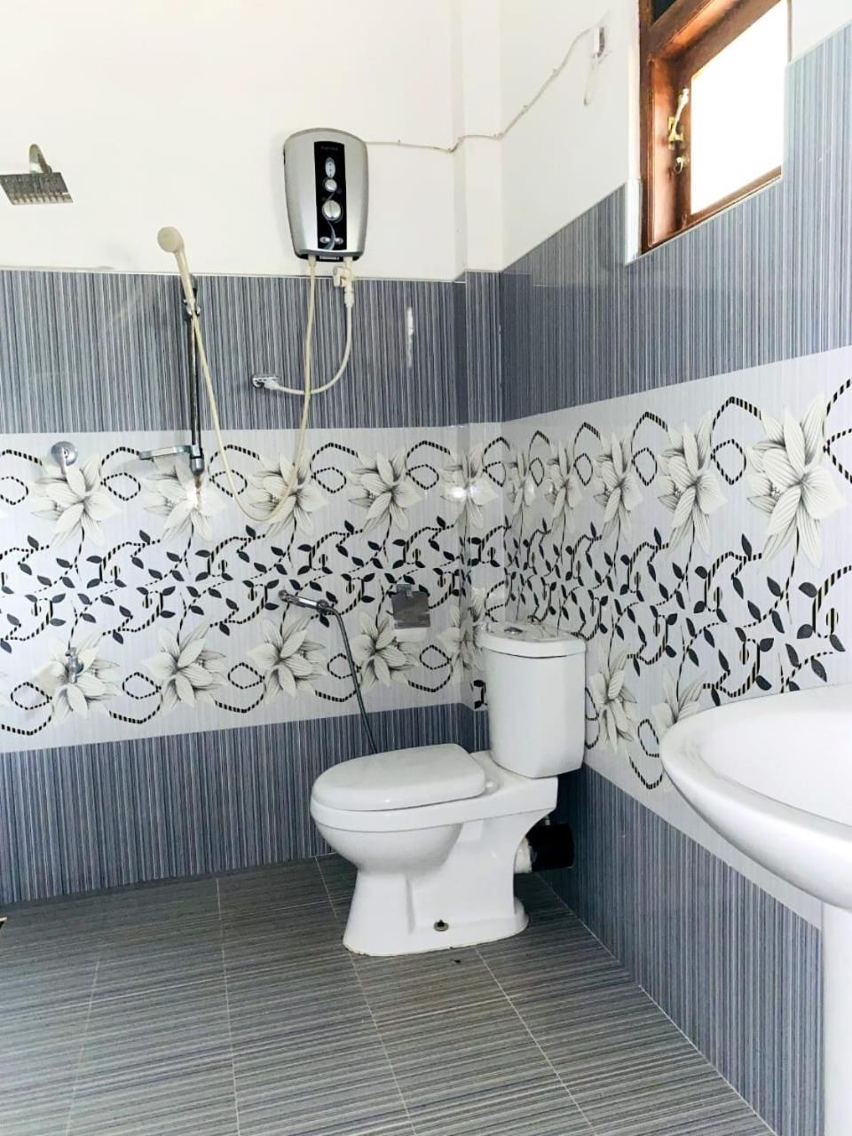 Hotel Tissamaharama Luaran gambar