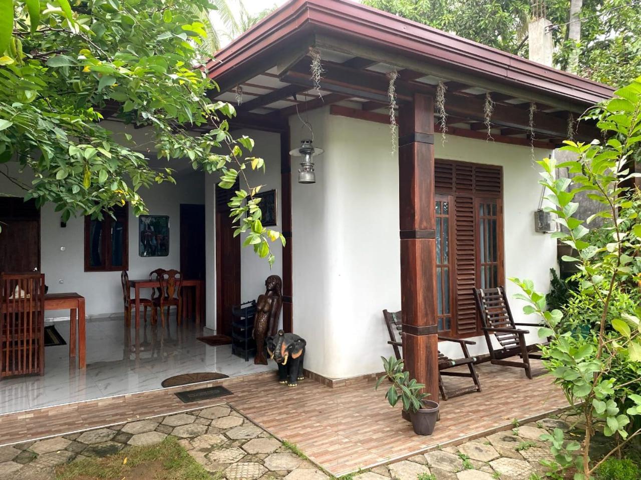 Hotel Tissamaharama Luaran gambar