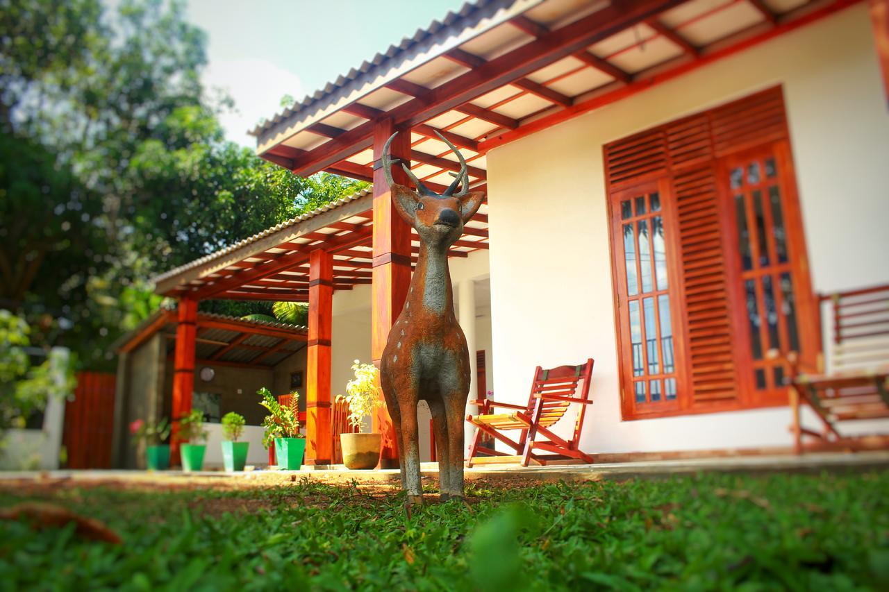 Hotel Tissamaharama Luaran gambar